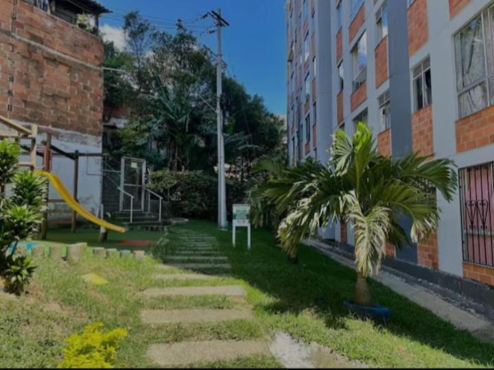 Apartamento Vistas Lindas Cerca Centro Medellin Ngoại thất bức ảnh
