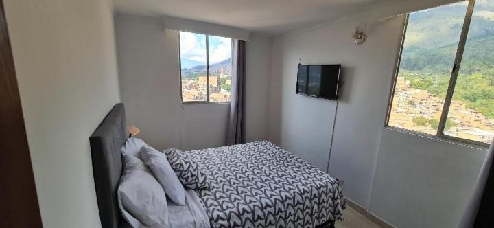 Apartamento Vistas Lindas Cerca Centro Medellin Ngoại thất bức ảnh