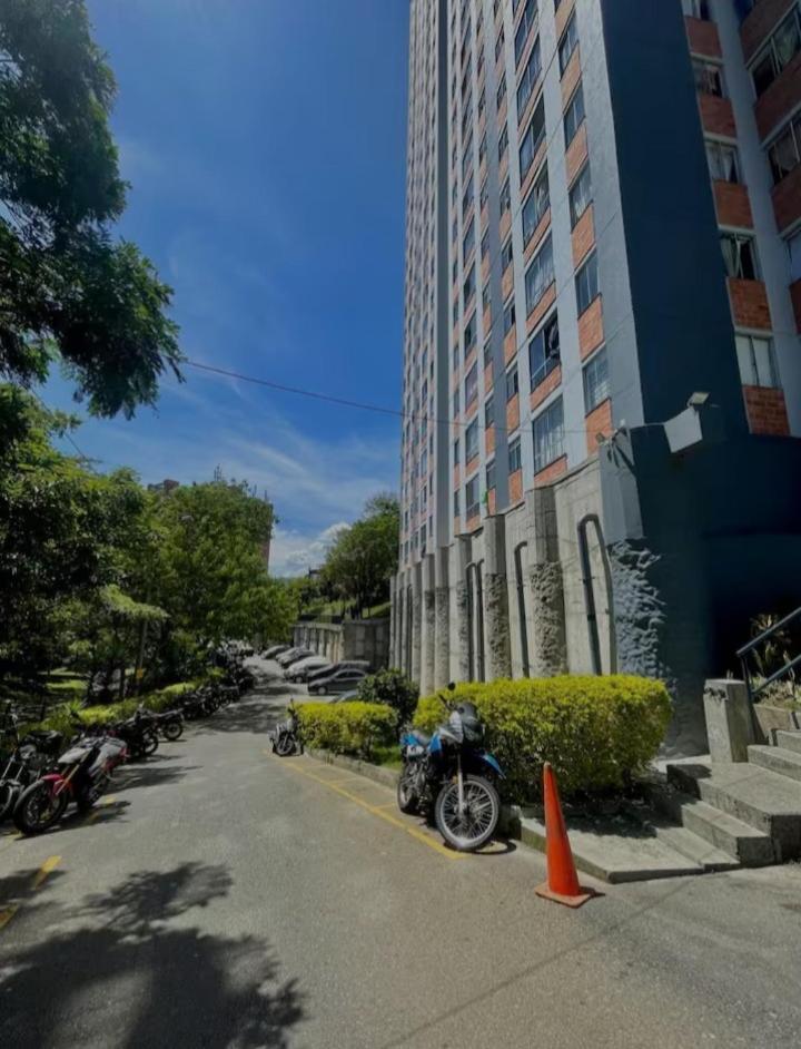 Apartamento Vistas Lindas Cerca Centro Medellin Ngoại thất bức ảnh