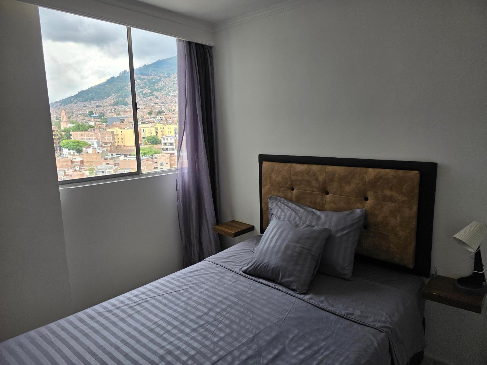 Apartamento Vistas Lindas Cerca Centro Medellin Ngoại thất bức ảnh